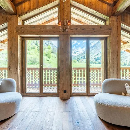 Gaston Chalet *